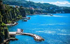 Hilton Sorrento Palace